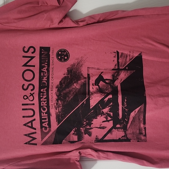 Maui & Sons California Dreamin graphic tshirt - Picture 2 of 8